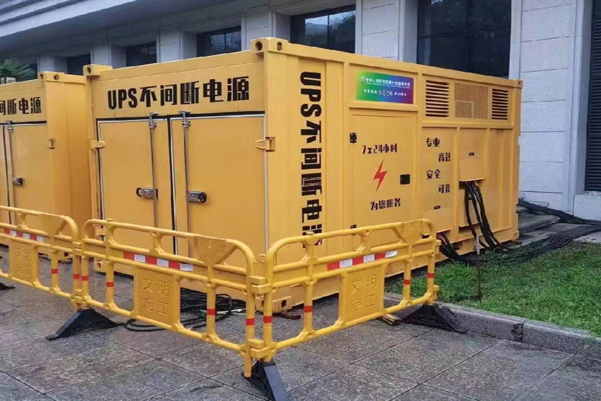 雅安发电机租赁施工现场
